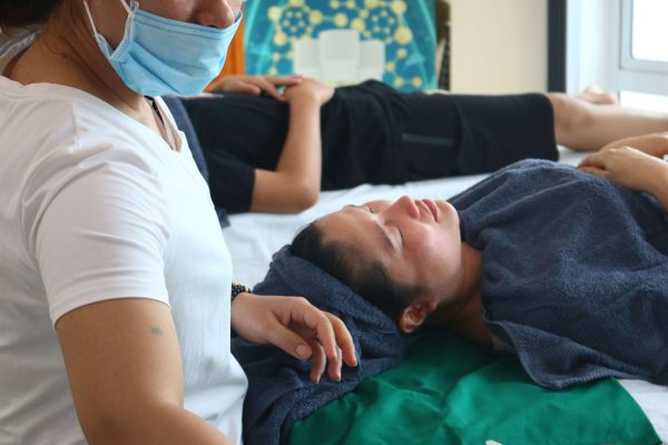 Phòng khám da liễu điều trị nám, tàn nhang bằng laser YAG